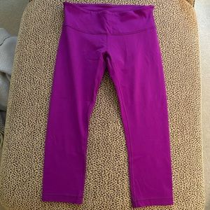 Lululemon Cropped Leggings